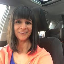 Lara Sharpe's Instagram, Twitter & Facebook