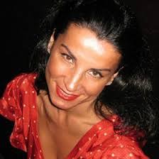 Sandy Vass's Instagram, Twitter & Facebook