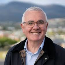 Riley McMahon (@riley_mcmahon)