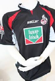 Fanartikel und trikots des 1.fc köln. Saller 1 Fc Koln Trikot 10 Podolski 2004 05 Funny Frisch Matchworn Away Herren L Xl Gunstig Online Kaufen Bestellen Shop Spieler Trikot De Marktplatz Retro Vintage Fussball Trikots Von Superstars