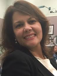 Oxnard Union Superintendent Penelope DeLeon to leave