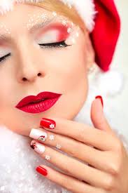 1001 Ideen Fur Make Up Mit Rotem Lippenstift Fur Die Feiertage Am Ende Des Jahres Maquillage Levres Rouges Maquillage Noel Idee Maquillage
