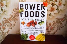 It is also needed to make serotonin, which affects mood in. Review Powerfoods For The Brain Neal D Barnard De Groene Meisjes Brain Food Power Foods Food