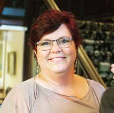 Cooking time for 2 lb pork loin roast with potatoes, carrots, and celery