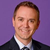 Christopher Riess's Instagram, Twitter & Facebook