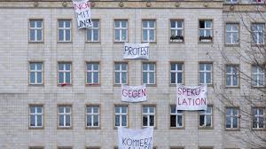 Wie groß die brache war, fällt erst in bebautem zustand auf. Wohnungsmarkt Berlin Plant Ruckkauf Von Wohnungen Archiv