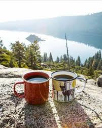 Cafe De Montagne Pour Nous Changer De La Mer Prenons De La Hauteur Et Savourons Le Gout D Aventure Coffee Love Coffee Photography Coffee And Books