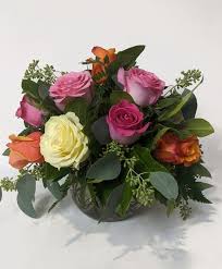 Maybe you would like to learn more about one of these? 16 Roses Are Forever Ideas Rose Send Roses Ecuadorian Roses