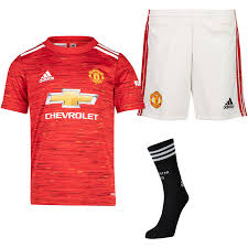 Här kan du köpa blågula fotbollskläder för barn av hög kvalitet, som du även kan välja till eget tryck på. Fotbollsklader Barn Manchester United