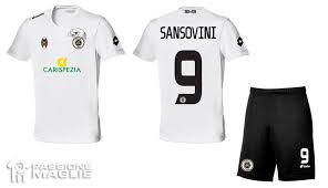 See also campionato alta italia 1944. Maglie Spezia 2013 2014 Lotto Presentate A Porto Venere