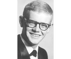 Larry Holmstrom Obituary (1939