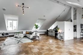 Trova l'ispirazione su mansarda.it e rendi unico il tuo ambiente. Sfruttare Le Parti Basse In Mansarda Idee Salvaspazio Casa Magazine