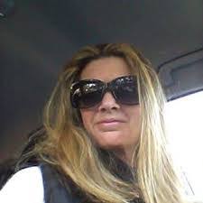 Rhonda Leake's Instagram, Twitter & Facebook