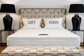 Wir von rumöller betten helfen menschen in hamburg und umgebung seit 1897 das im design und in der ausstattung individuell passende bett, die richtige matratze, aber auch die geeignete bettdecken und kissen zu finden. Boxspringbetten Hamburg By Cocoon Luxusbetten