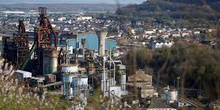 Il disparaît ensuite de façon fulgurante en un minuscule point lumineux. Apres La Faillite De British Steel L Usine D Hayange Craint Pour Son Approvisionnement