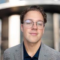 Dexter Murray's Instagram, Twitter & Facebook