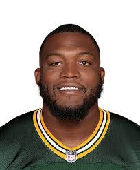 Sam Seale's Instagram, Twitter & Facebook