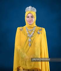Contextual translation of hari pertabalan agong into english. Hari Pertabalan Agong In English 30 Julai Hari Pertabalan Yang Dipertuan Agong Ke 16 Found 14 Sentences Matching Phrase Pertabalan Found In 3 Ms Smestick