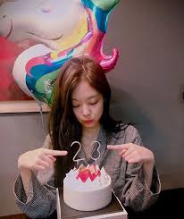 Blackpink birthday cake for the best kpop group ever. Blackpink Jennie Blackpink Jennie Ulang Tahun Blackpink Kim Jennie