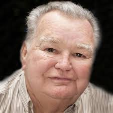 Gerald Dee's Instagram, Twitter & Facebook