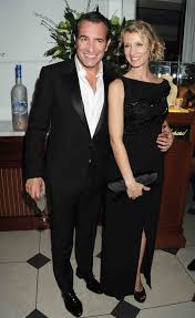 Jean Dujardin De O Artista E Sua Esposa A Atriz Alexandra Lamy Na Festa De Grey Goose Durante O Bafta Film Awards 2012 Em Londres Greygoosevip Bafta2012