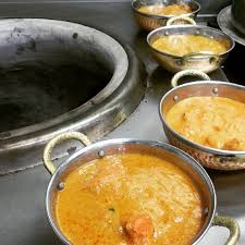 New Delhi Perpignan On Instagram Restaurant Indien Perpignan Curry Epices Tandoor Korma Indianfood Indianrestaurant Indian Food Recipes Korma Curry