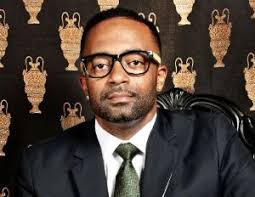 Designer Nate Willis: "The Man Behind Drake's Owl Design"