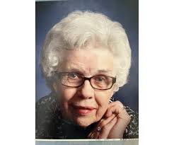 Jeanne Strand's Instagram, Twitter & Facebook