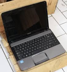 Beli produk laptop toshiba core i5 berkualitas dengan harga murah dari berbagai pelapak di indonesia. Jual Laptop Toshiba L830 Core I3 Bekas Jual Beli Laptop Bekas Kamera Service Sparepart Di Malang