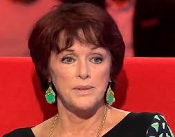 Duperey made her screen debut in the 1967. Anny Duperey Abandonnee Par Son Compagnon France Dimanche