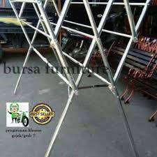 Dengan 9 batang palangannya, bisa menampung sekitar 40 potong pakaian orang dewasa. Jemuran Baju Stainless Steel Harga Juli 2021 Blibli