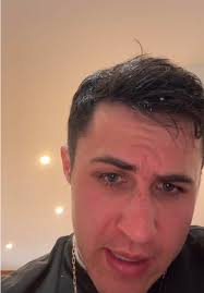 Sara The Teacher Benson Boone Comment