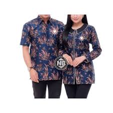 Nah, di artikel ini kamu bakal menemukan 15 referensi foto prewedding yang dibalut dengan pakaian adat indonesia. Kode Pstr01 Batik Cewek Dan Cowok Couple Psht Shopee Indonesia