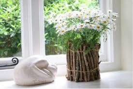 Diy Fabriquer Un Cache Pot Avec Des Branchages Fleurs Diy Jardinieres Diy Et Vase Fleur