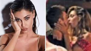 Anni, altezza, peso, lavoro dopo l'ultima e definitiva fine della storia con stefano de martino, nella vita di belén rodríguez è entrato antonino spinalbese. Belen Rodriguez Il Nuovo Fidanzato E Un Hairstylist Di Milano Il Bacio