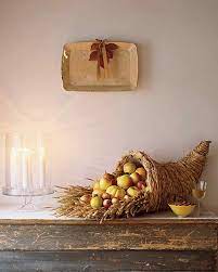 Cornucopia Diy Thanksgiving Centerpieces Thanksgiving Crafts Thanksgiving Centerpieces