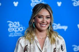 And an animated version of the character. Hilary Duff Asks Disney Plus To Move Lizzie Mcguire Reboot To Hulu