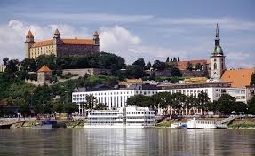 Bratislava Sehenswurdigkeiten Auf Slowakei Reisefuhrer Bratislava Bratislava Slovakia Europe Tours
