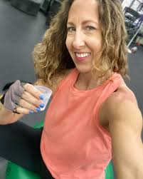 Jane Fleury (@fitrockerchickofficial) • Instagram photos and videos