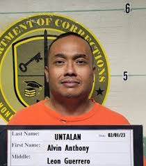 Man accused of getting massage without paying for it, meth possession