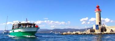 Les Bateaux Navettes Saint Tropez Sainte Maxime Meme La Nuit Sainttropezinspiration