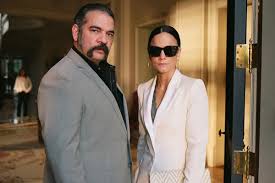 Continuer la navigation pour parcourir la dernière catégorie. Queen Of The South Saison 3 La Guerre Est Declaree Des Ce Soir Sur Usa Network Critictoo Series Tv