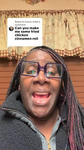 I am so glad Mike Jones commented this because I have been wanting to try  these fried chicken cinnamon rolls❣️ #putGodfirstinallyoudo #naturalbeauty  #foodie #love #marquay @highlight 💜