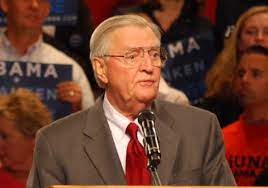 Walter mondale, who served as vice president under jimmy carter, died at the age of 93 on apr. Pludfemashgwm