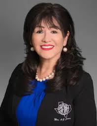 Graduated from San Diego High School in 1989. Rest in peace Leticia. She's  a distant Cadena relation through marriage.