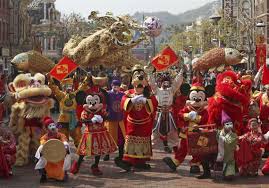 Disney parks celebrate lunar new year with themed merch, food, a mulan parade and more. Hong Kong Disneyland Turns First Profit Since 2005 Opening The Blade