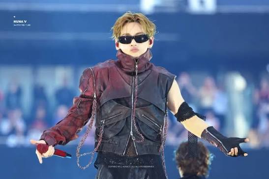 🇬🇧 HD photos of Taehyung 🔥 — London, Day 2 — BTS Arirang World Tour