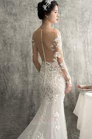 Ceinture de satin et perles brillantes décorent la taille naturelle. Robe De Mariee Sirene Dos Nu Plage Sexy Couvert De Dentelle Satin Robee Fr