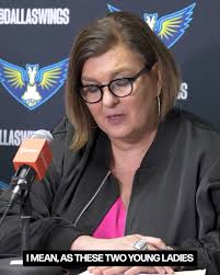 BabyYoda is all about that life Sound on: