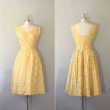 Original Black And Blue Dress Illusion Explained Pin By Yolanda Montiel On Etsy Finds With Images 1950s Party Dresses